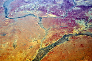 De outback vanuit het vliegtuig gefotografeerd