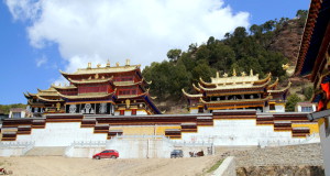 Tempels van Sertri Gompa