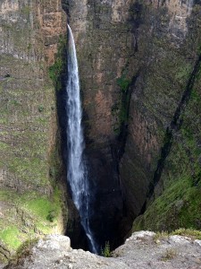 De waterval aan het einde van de wandeling