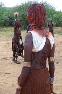 De zweepslagen laten hun sporen achter...